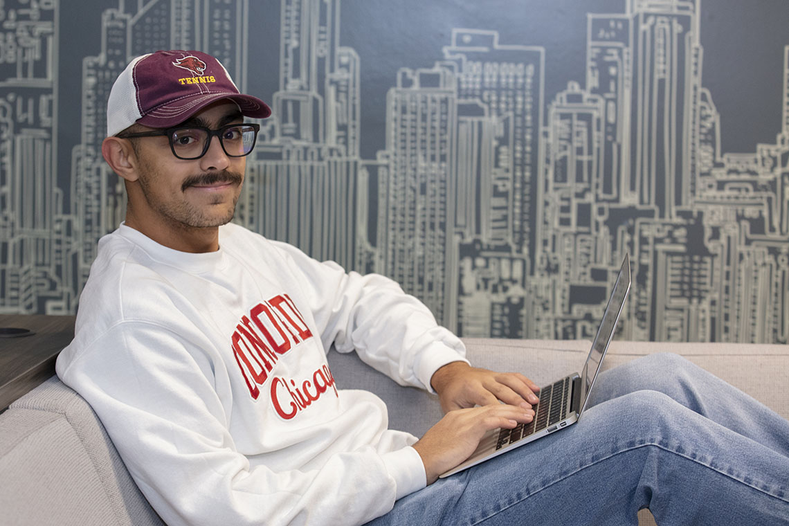 Paying for College_120122.jpeg